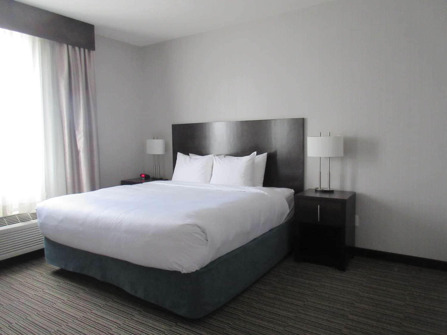 Best Western Plus Airdrie Gateway Exterior foto
