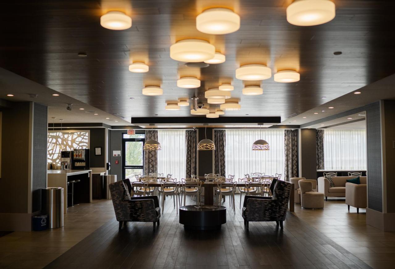 Best Western Plus Airdrie Gateway Exterior foto