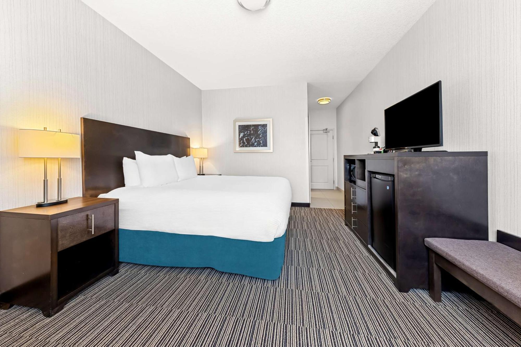 Best Western Plus Airdrie Gateway Exterior foto